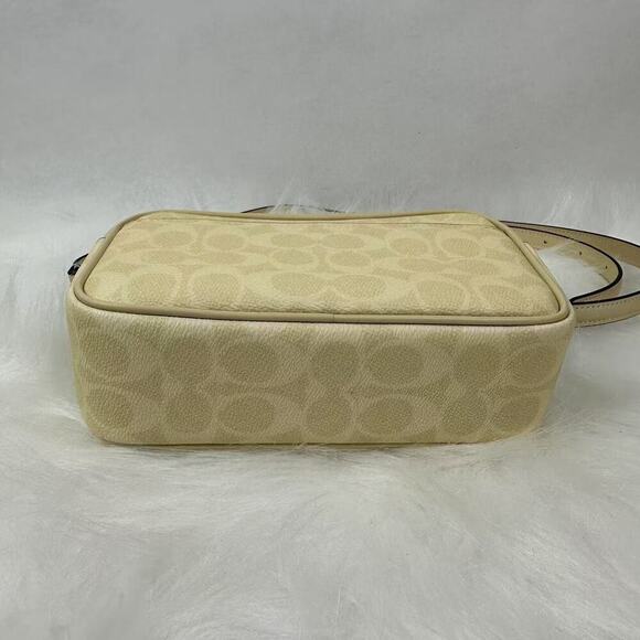 COACH Mini Jamie Camera Crossbody Bag In Signature Canvas Hay Yellow CY752 NWT - Picture 7 of 7